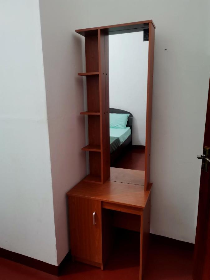 Nallur Holidays Inn Джафна Экстерьер фото