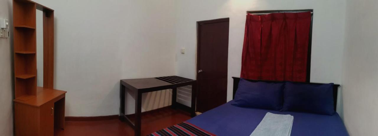 Nallur Holidays Inn Джафна Экстерьер фото