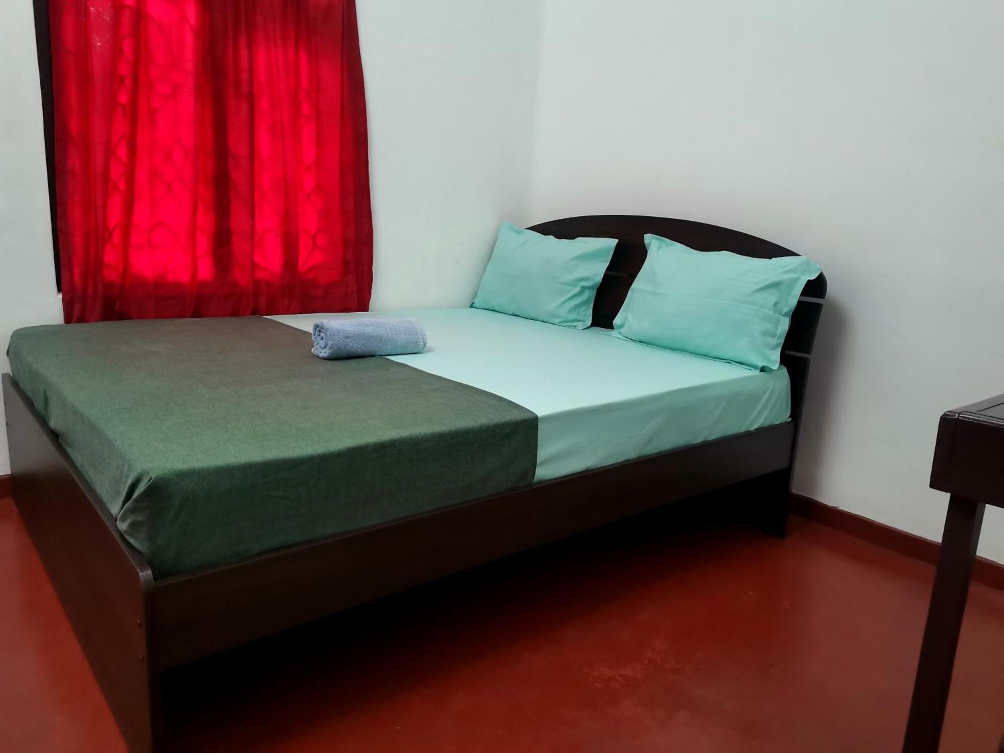 Nallur Holidays Inn Джафна Номер фото